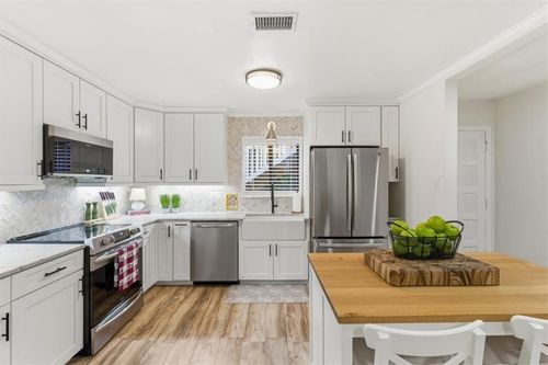 2907 Ironwood Rd, Marietta, GA, 30067-6035 | Card Image