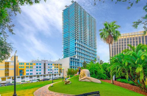1418-150 E Robinson St, Orlando, FL, 32801-1985 | Card Image
