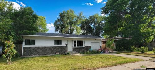 327 Elk Dr, Riverton, WY, 82501-2527 | Card Image