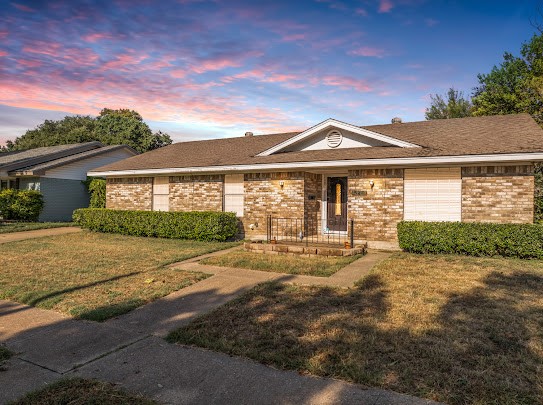 Tipton Dr, Waco, TX 76710