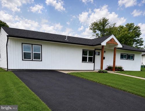 23 Mimosa Ln, LEVITTOWN, PA, 19054-2019 | Card Image