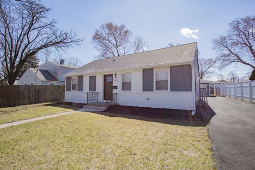 10131 Nevada Ave, Franklin Park, IL, 60131-3161 | Card Image