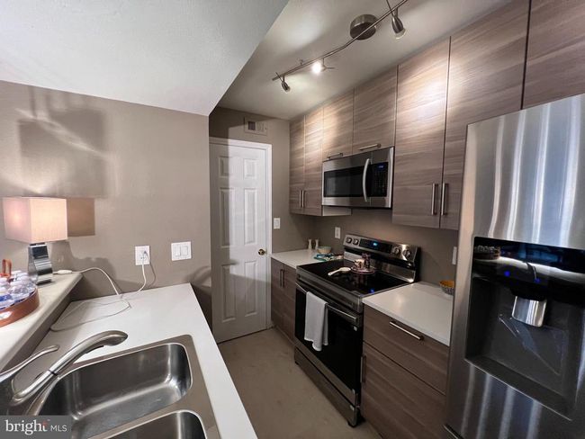APT-1034 - 12163 Penderview Ter, Condo with 1 bedrooms, 1 bathrooms and null parking in FAIRFAX VA | Image 17