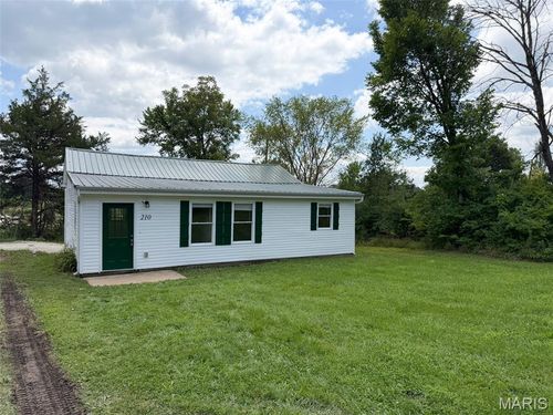 210 W Marvin Ave, Owensville, MO, 65066-1039 | Card Image