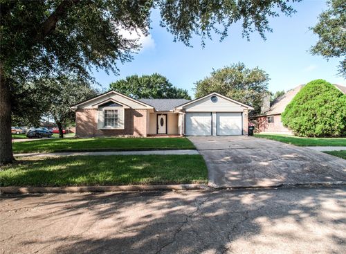 6726 Grant Dr, Richmond, TX, 77469-5953 | Card Image