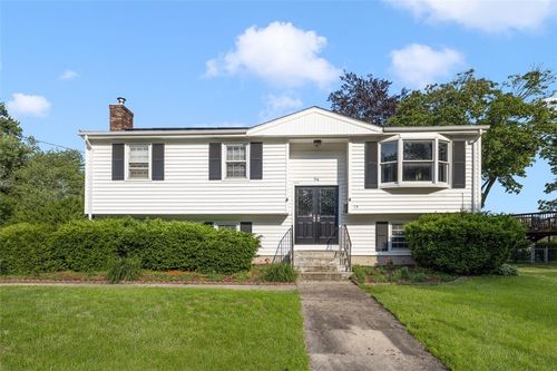 94 Waterman Ave, Warwick, RI, 02889-1816 | Card Image