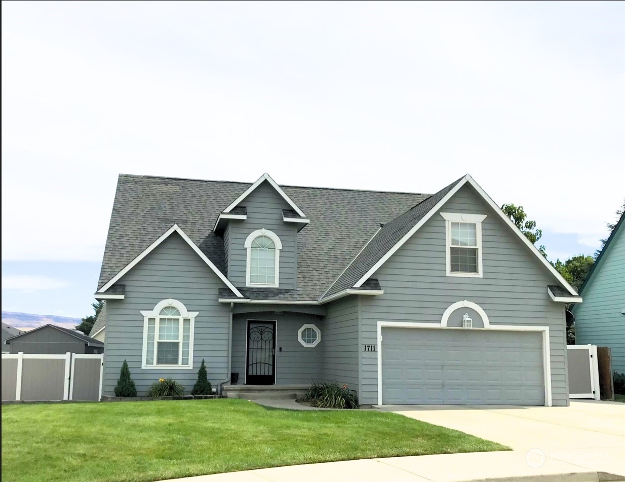 Brandi Ter, Wenatchee, WA 98801