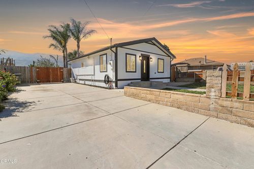 154 E Santa Maria St, Santa Paula, CA, 93060-3353 | Card Image