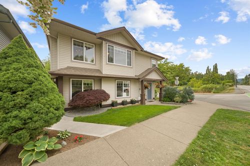 11597 240 St, Maple Ridge, BC, V2W1A3 | Card Image