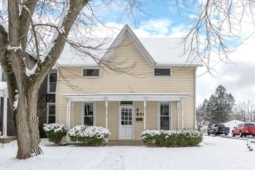 826 N Main St, Urbana, OH, 43078-1104 | Card Image