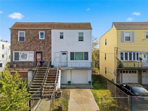 7211 Burchell Ave, Arverne, NY, 11692-1113 | Card Image