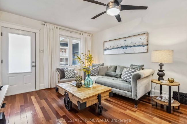 7 Norway Ave, House attached with 3 bedrooms, 2 bathrooms and null parking in Toronto ON | Image 10