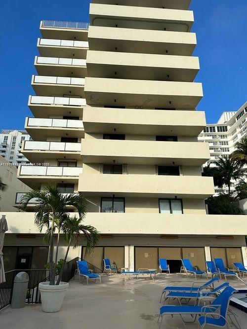 apt-705-1621 Collins Ave, Miami Beach, FL, 33139-3142 | Card Image