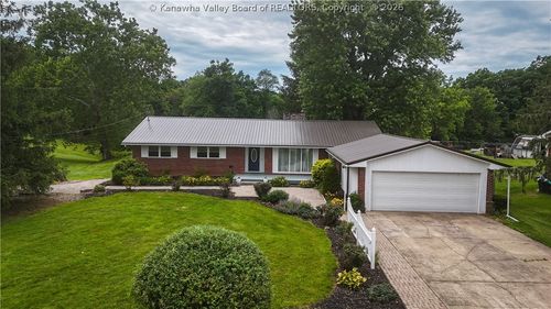 136 Nu Chance Dr, Ravenswood, WV, 26164-3753 | Card Image