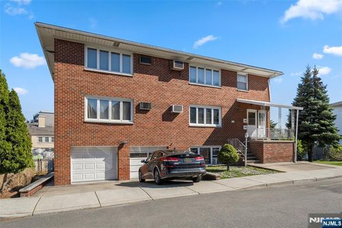 452 Commercial Ave, Cliffside Park, NJ, 07010-1429 | Card Image