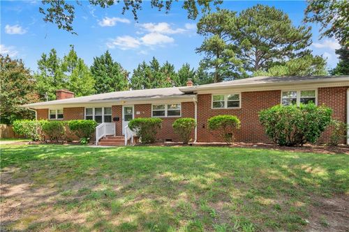 114 Thomas Nelson Ln, Williamsburg, VA, 23185-2737 | Card Image