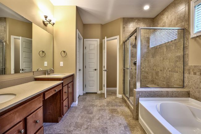 21 Casagrande St, House other with 5 bedrooms, 4 bathrooms and null parking in Fort Thomas KY | Image 23