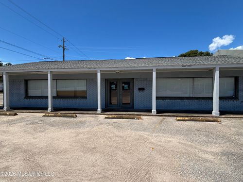 f-1900 Pass Rd, Gulfport, MS, 39501-5100 | Card Image