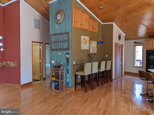6072 Scuffletown Rd, House other with 3 bedrooms, 4 bathrooms and null parking in BARBOURSVILLE VA | Image 7