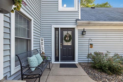 7246 Allen Ct, Eden Prairie, MN, 55346-3025 | Card Image