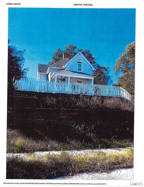 815 S Charles St, Belleville, IL, 62220-2653 | Card Image