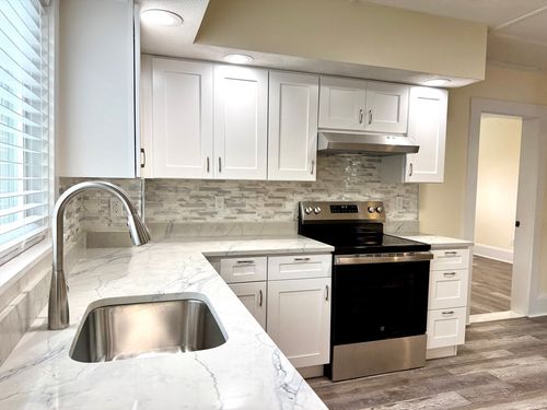 apt-1-75 Enon St, Beverly, MA, 01915-1174 | Card Image