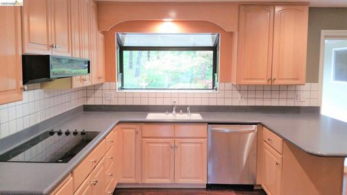 29 Thorndale Pl, Moraga, CA, 94556-1213 | Card Image