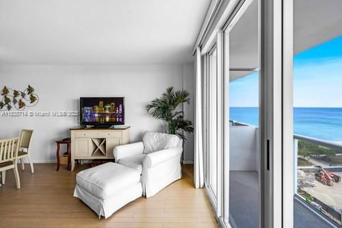 apt-1006-9195 Collins Ave, Surfside, FL, 33154-3149 | Card Image