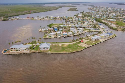 11114 Matlacha Ave, Matlacha, FL, 33993-9774 | Card Image