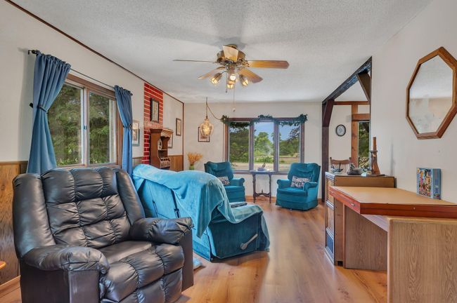 3566 State Highway 210, House other with 4 bedrooms, 2 bathrooms and null parking in Baxter MN | Image 9