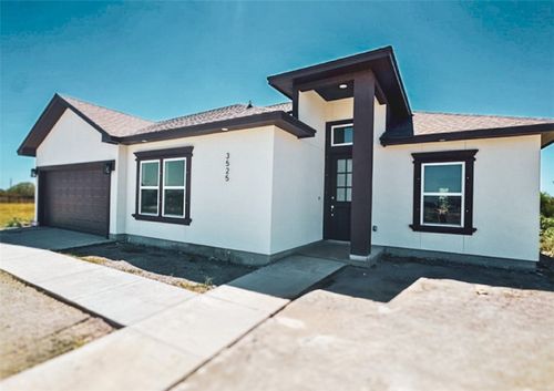 3525 Sahar Lake Dr, Robstown, TX, 78380-1413 | Card Image