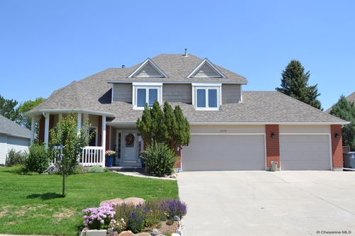 3006 Thomas Rd, Cheyenne, WY, 82009-4521 | Card Image