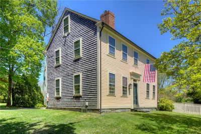 98 Locust Avenue, House other with 3 bedrooms, 2 bathrooms and 10 parking in Portsmouth RI | Image 1