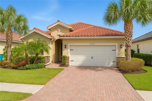 2110 Clementine St, Naples, FL, 34120-5326 | Card Image