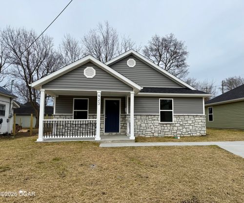 923 W A St, Joplin, MO, 64801-2807 | Card Image