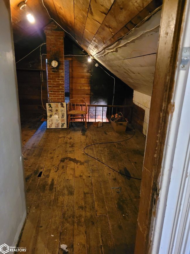 202 N West St, House other with 4 bedrooms, 2 bathrooms and null parking in Sigourney IA | Image 35