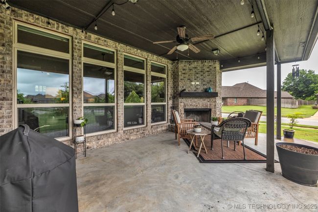 6808 S Chestnut Ave, House other with 4 bedrooms, 3 bathrooms and null parking in Broken Arrow OK | Image 49