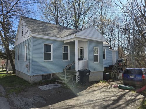 18 Boynton Street, Bangor, ME, 04401 | Card Image