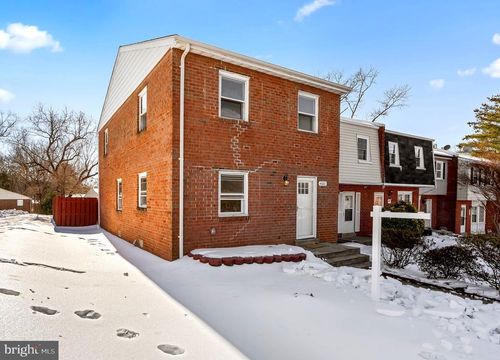 4001 Forestdale Ave, WOODBRIDGE, VA, 22193-2812 | Card Image