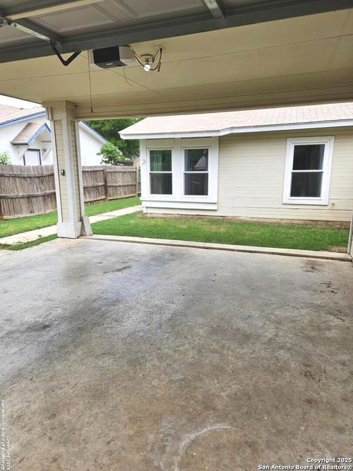 11750 Spring Life, San Antonio, TX, 78249-2635 | Card Image
