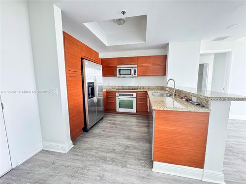 apt-2603n-2641 N Flamingo Rd, Sunrise, FL, 33323-1745 | Card Image