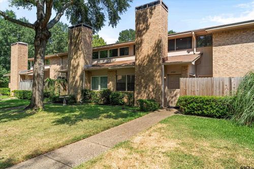 2404 Villa Ct, Tyler, TX, 75703-1946 | Card Image