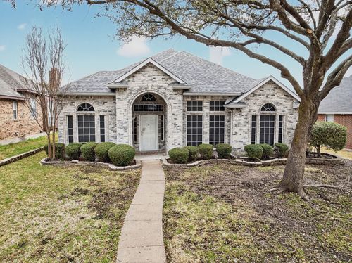 809 Yosemite Trl, Mesquite, TX, 75149-7516 | Card Image