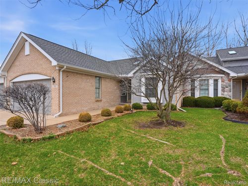 115-7527 Green Meadow Ln, Canton, MI, 48187-3696 | Card Image