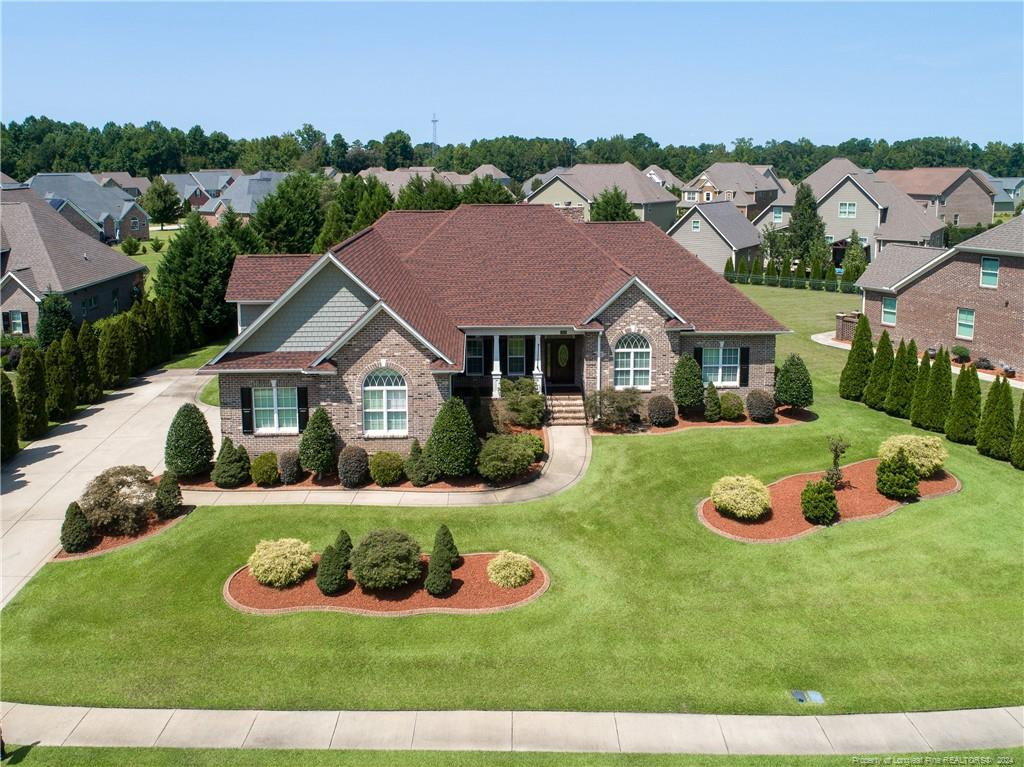Chadbourne Dr, Fayetteville, NC 28312