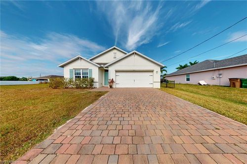 2231 5th St, Cape Coral, FL, 33993-4351 | Card Image
