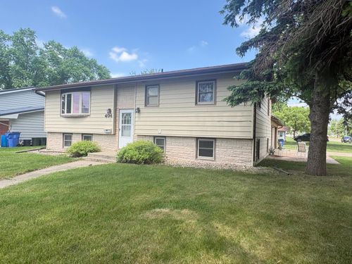 404 E 3rd St, Madison, MN, 56256-1704 | Card Image