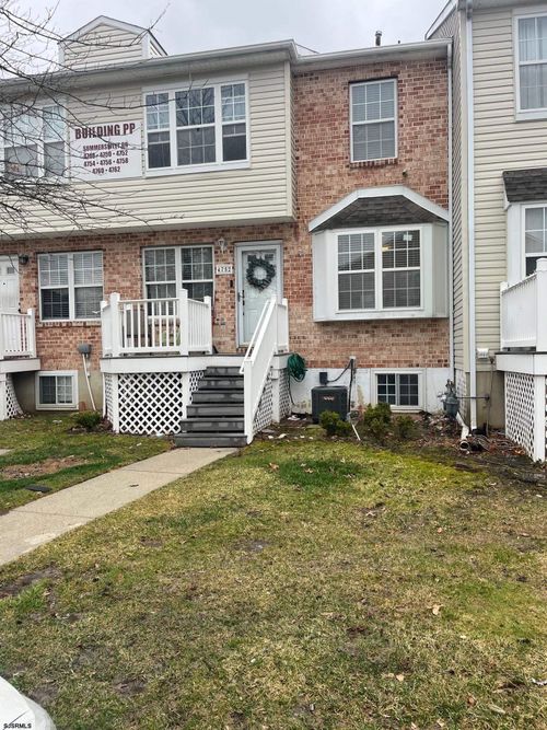4752-4752 Summersweet Dr, Mays Landing, NJ, 08330-2842 | Card Image