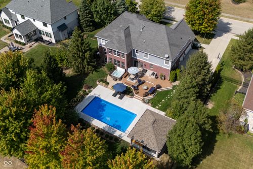 4053 Burford Dr, Carmel, IN, 46074-8361 | Card Image