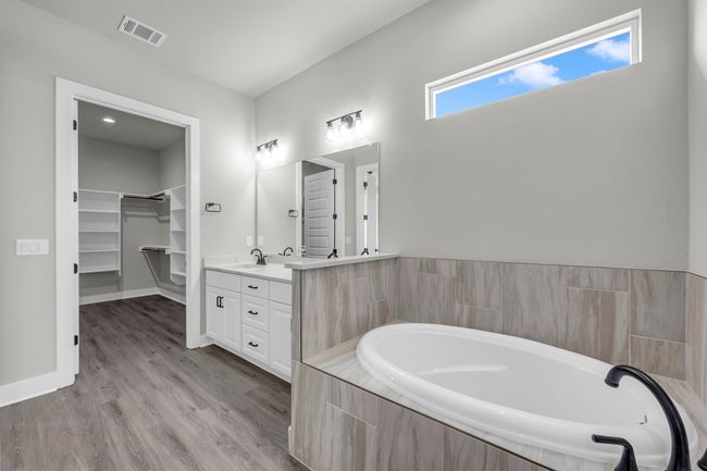 120 Draper Ln, House other with 5 bedrooms, 2 bathrooms and null parking in Bertram TX | Image 14